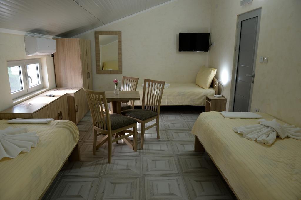 Guesthouse Dokic Leskovac  Exterior photo